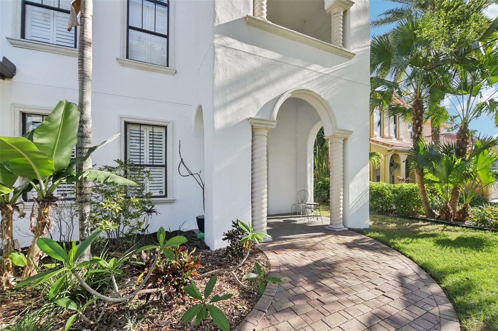Property Photo: 3404 W Sevilla Street FL 33629