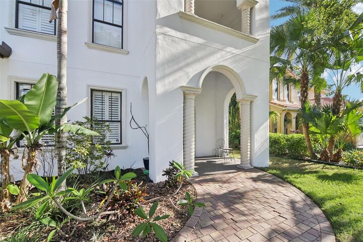 Property Photo: 3404 W Sevilla Street FL 33629