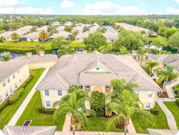 Property Photo: 600 Mirabella Circle 201 FL 34292