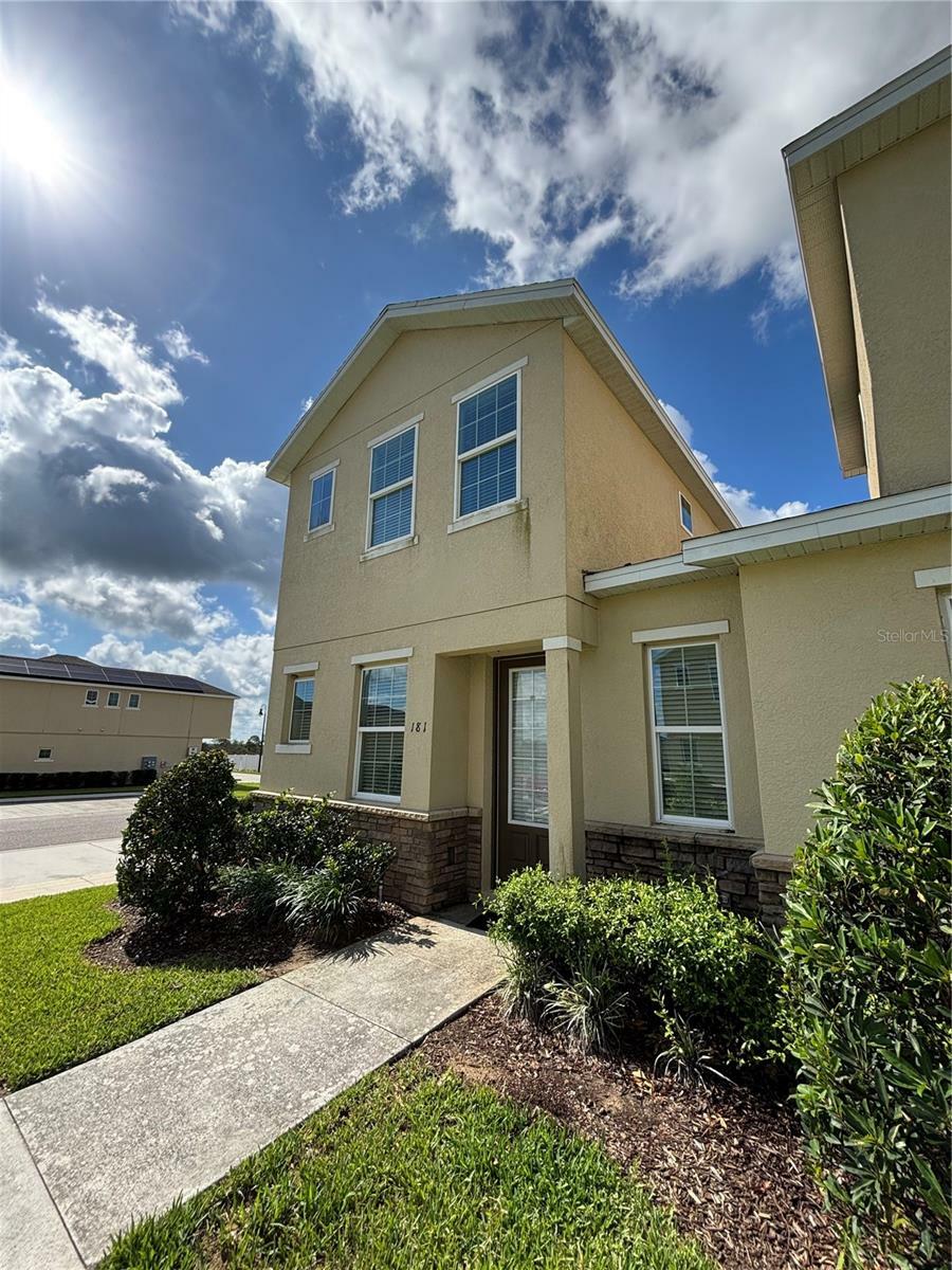 Property Photo: 181 Holly Village Drive FL 33837