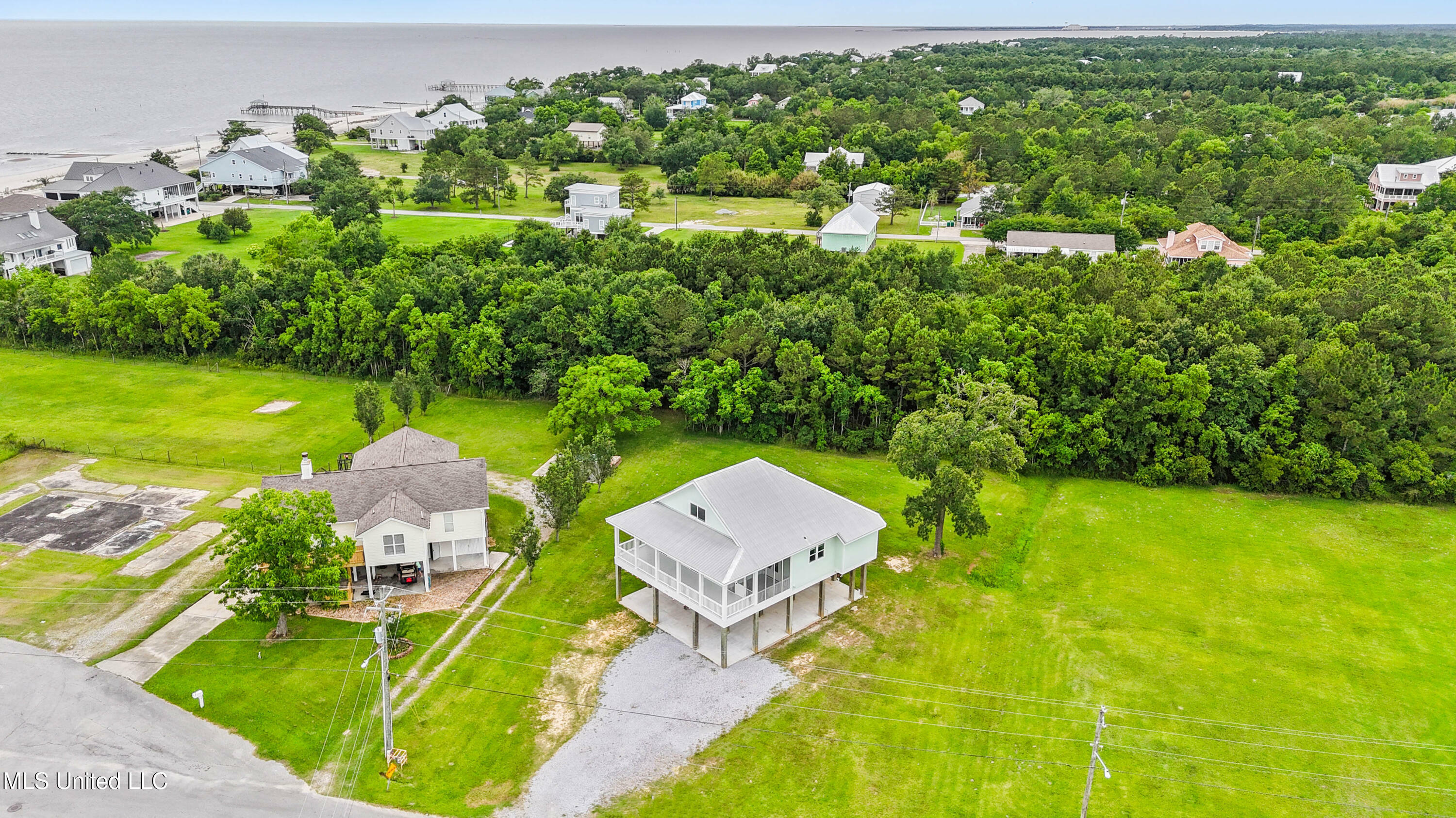 Property Photo: 125 Vacation Lane MS 39576