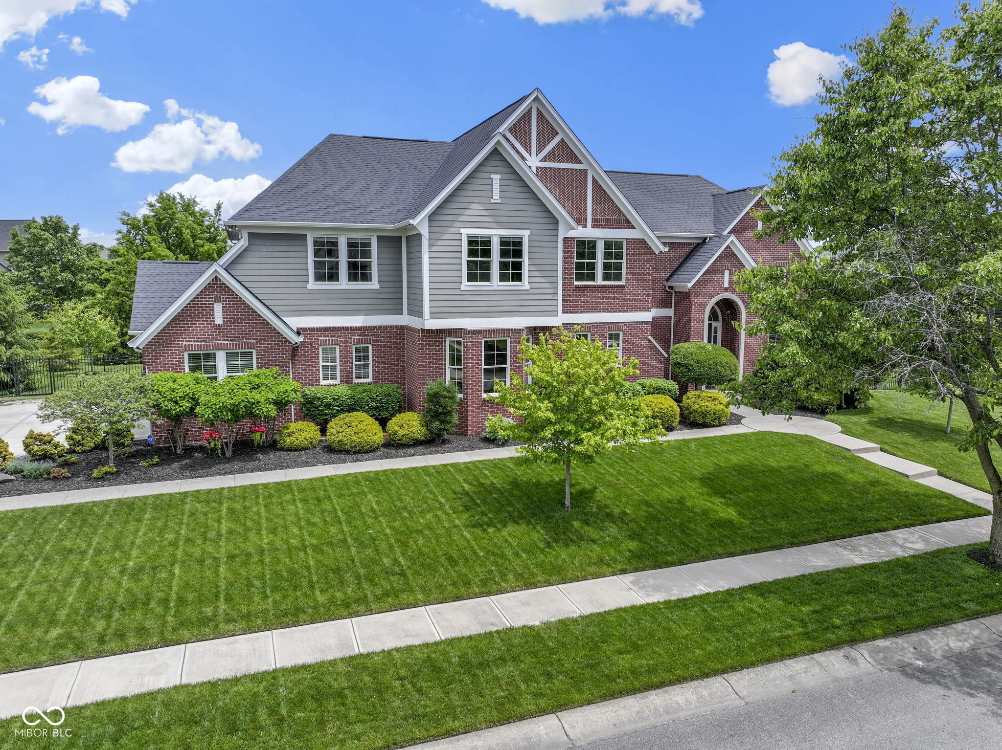 Property Photo: 11984 Talnuck Circle IN 46037