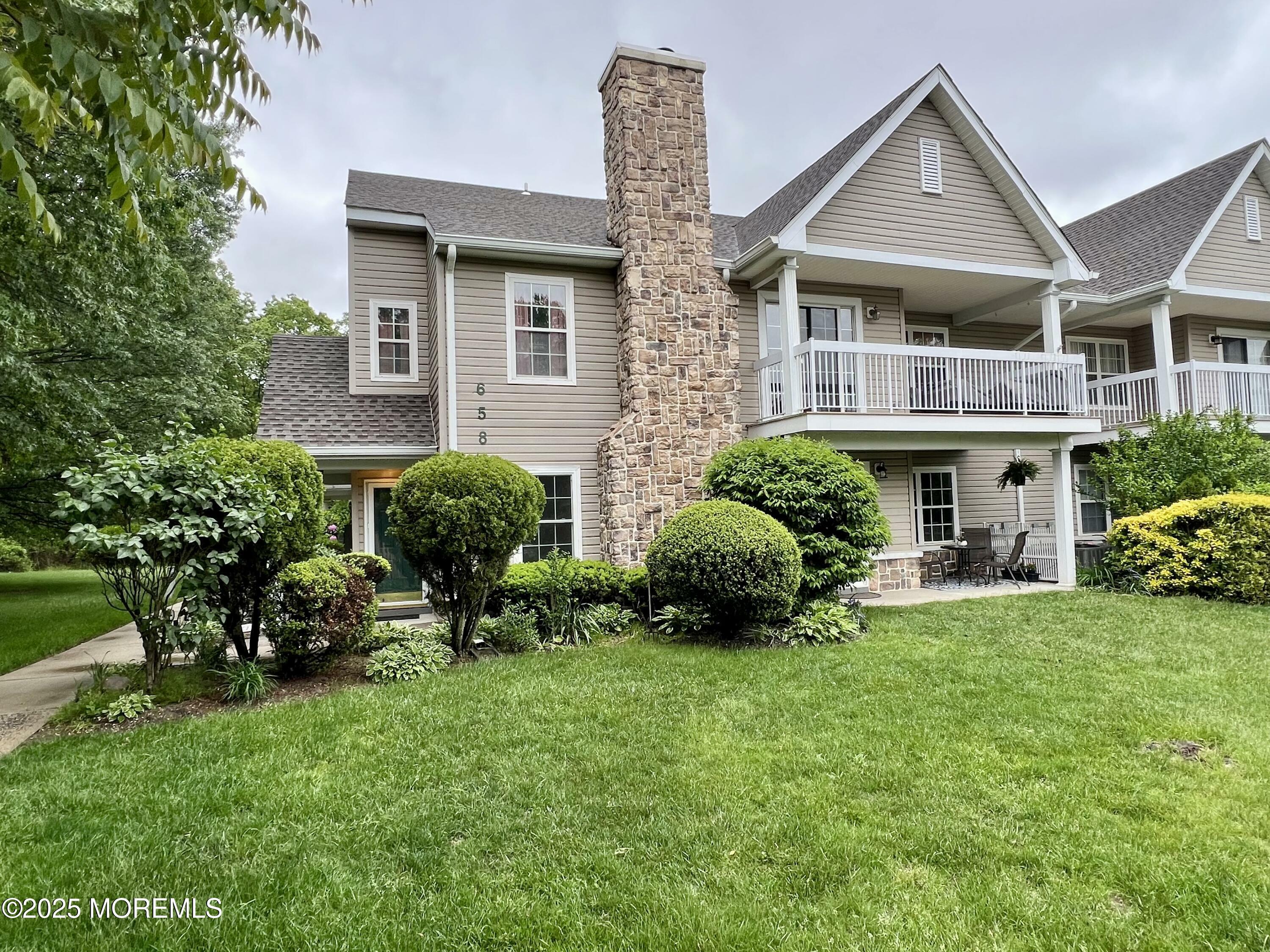 Property Photo: 5 Lincoln Court NJ 07712