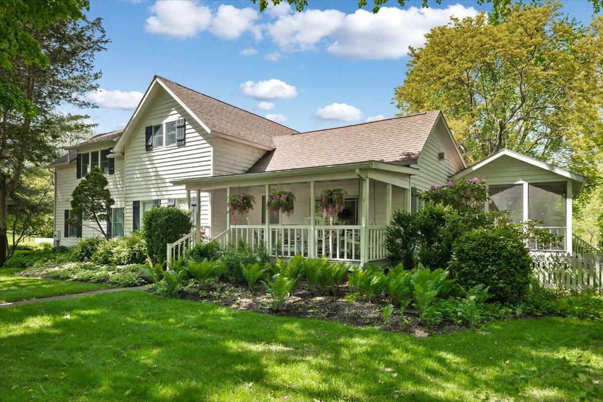 Property Photo: 19850 Witt Road MI 49128