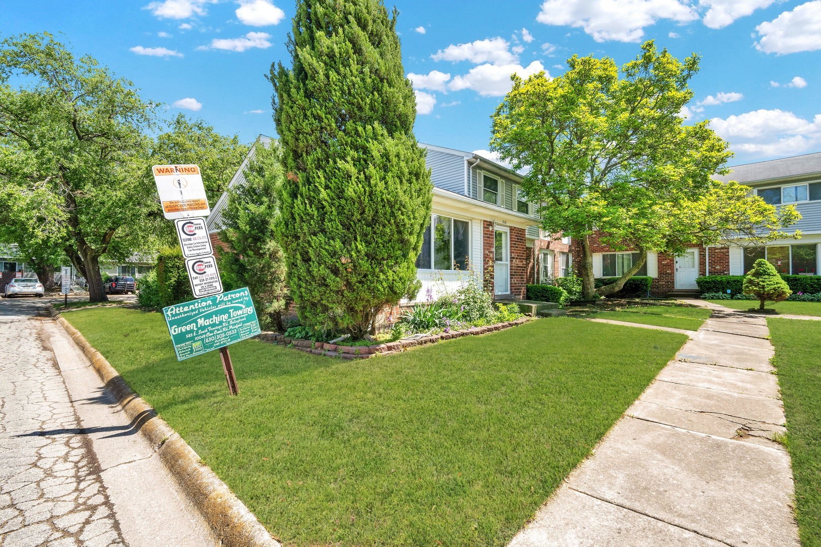 Property Photo: 108 Greentree Court IL 60440