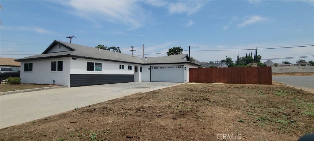 Property Photo: 3355 Debbie Lane CA 92501