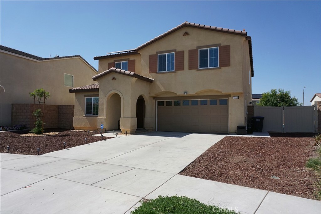 Property Photo: 1322 Division Court CA 92543