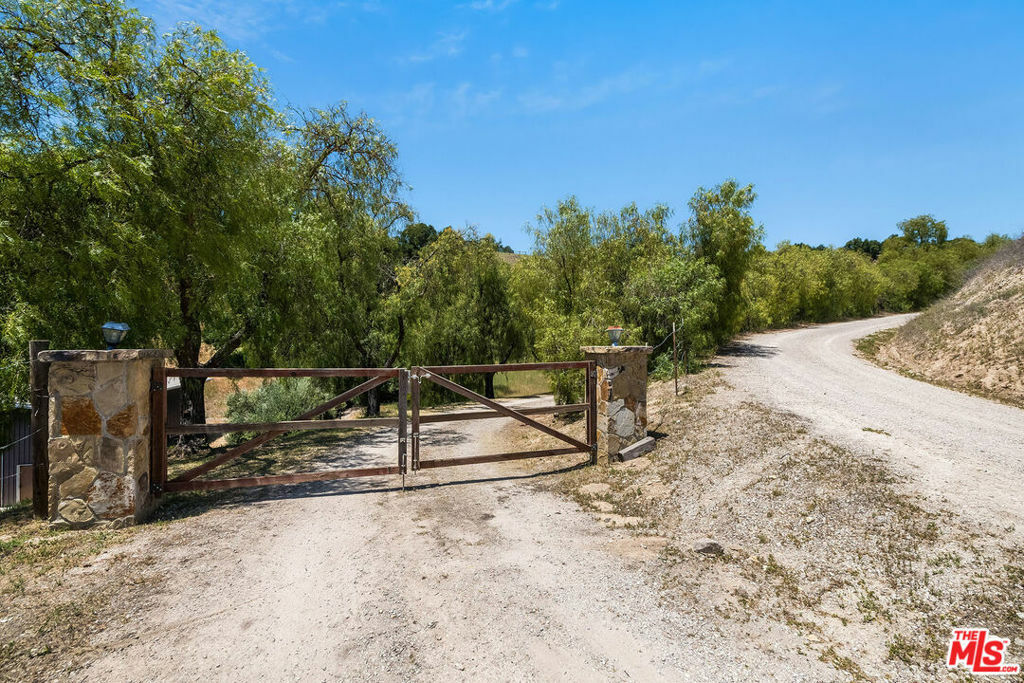 Property Photo: 3333 Long Valley Road CA 93460