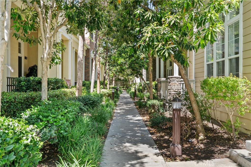 Property Photo: 6249 Pacific Pointe Drive 16 CA 92648