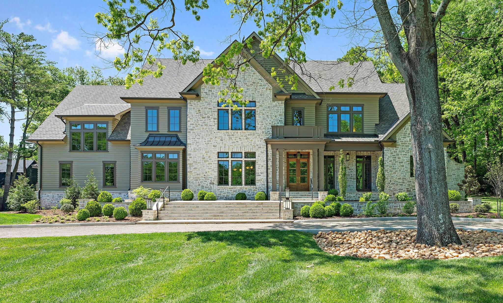 705 Darden Pl  Nashville TN 37205 photo