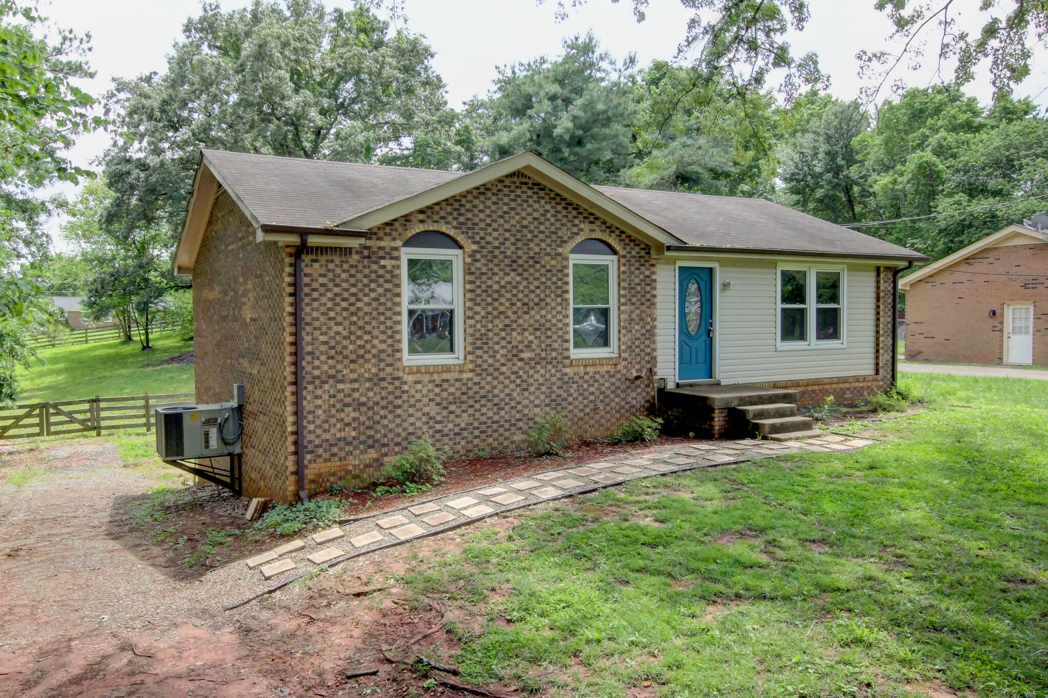 Property Photo:  367 Welchwood Dr  TN 37040 