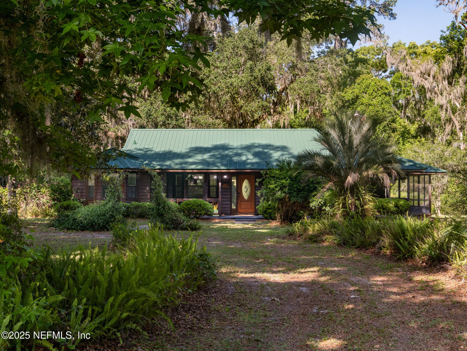 Property Photo:  113 Myrtlewood Point Road  FL 32131 