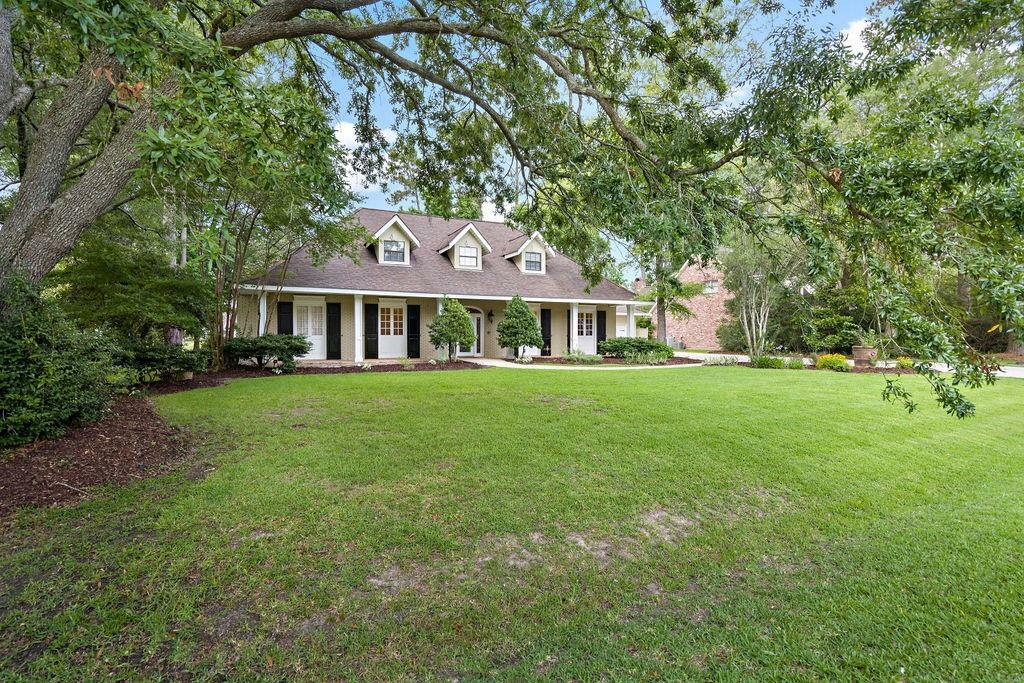 Property Photo: 553 Beau Chene Drive LA 70471