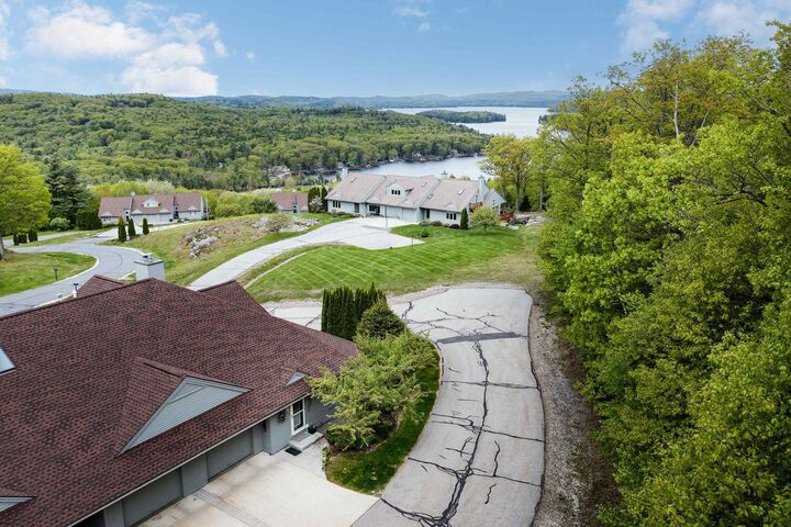 Property Photo:  24 North Peak Village  NH 03255 