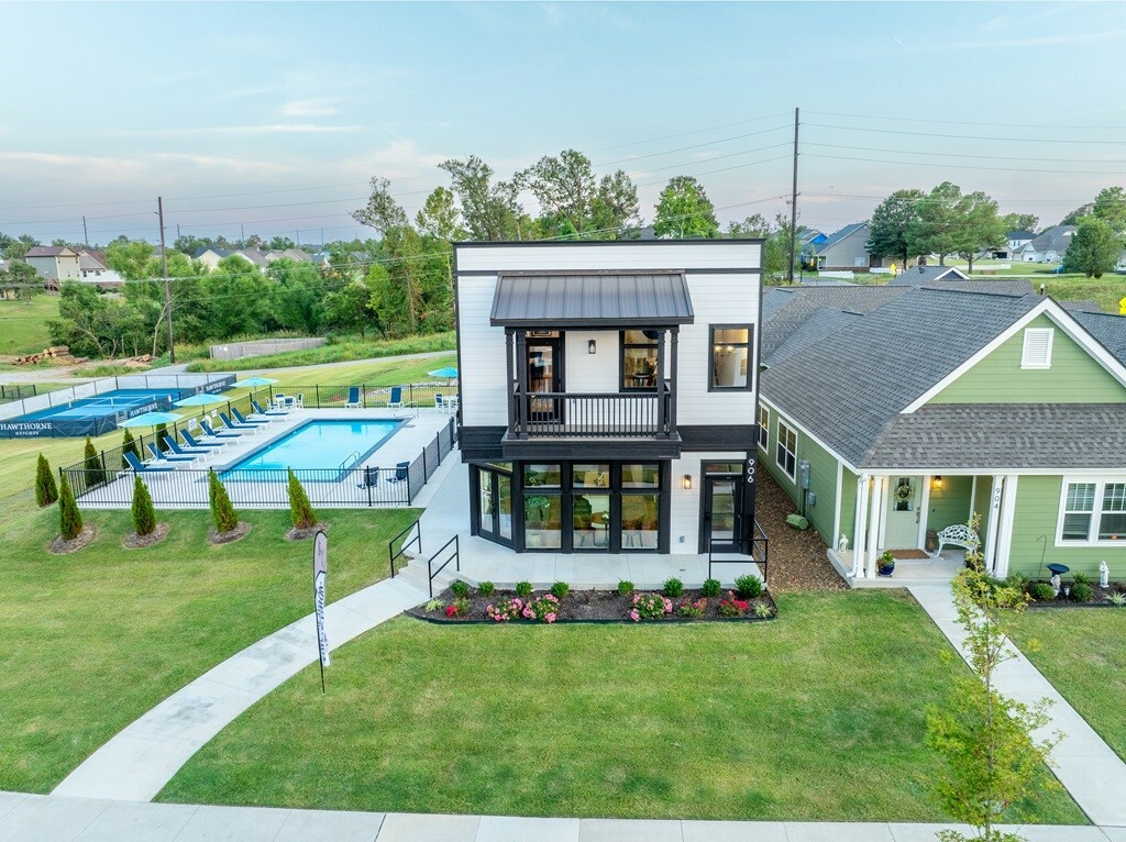 Property Photo: 833 NE Heights Lane AR 72712