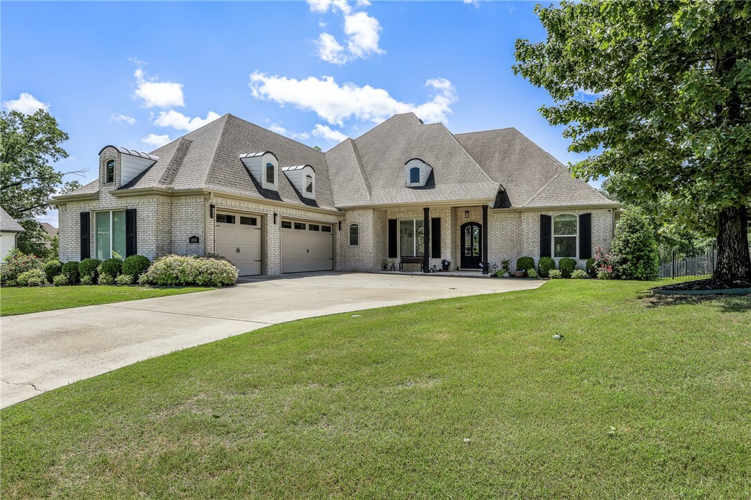 Property Photo: 1450 Le Chesnay Drive AR 72719