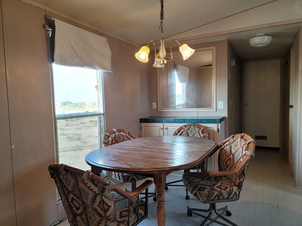 Property Photo: 4908 Gomez TX 79735