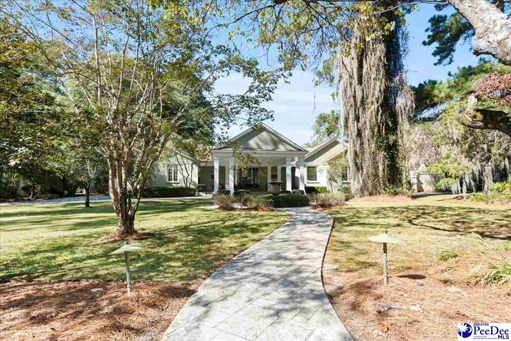 Property Photo: 541 Fairway Drive SC 29501