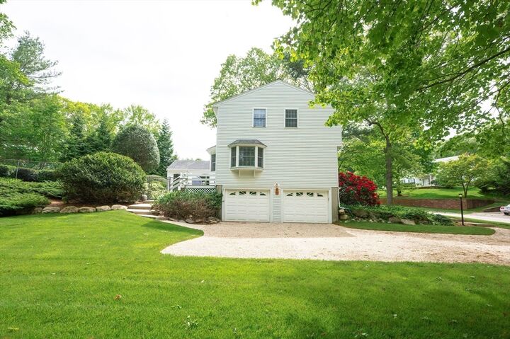 Property Photo:  69 Stonybrook Dr  MA 01746 