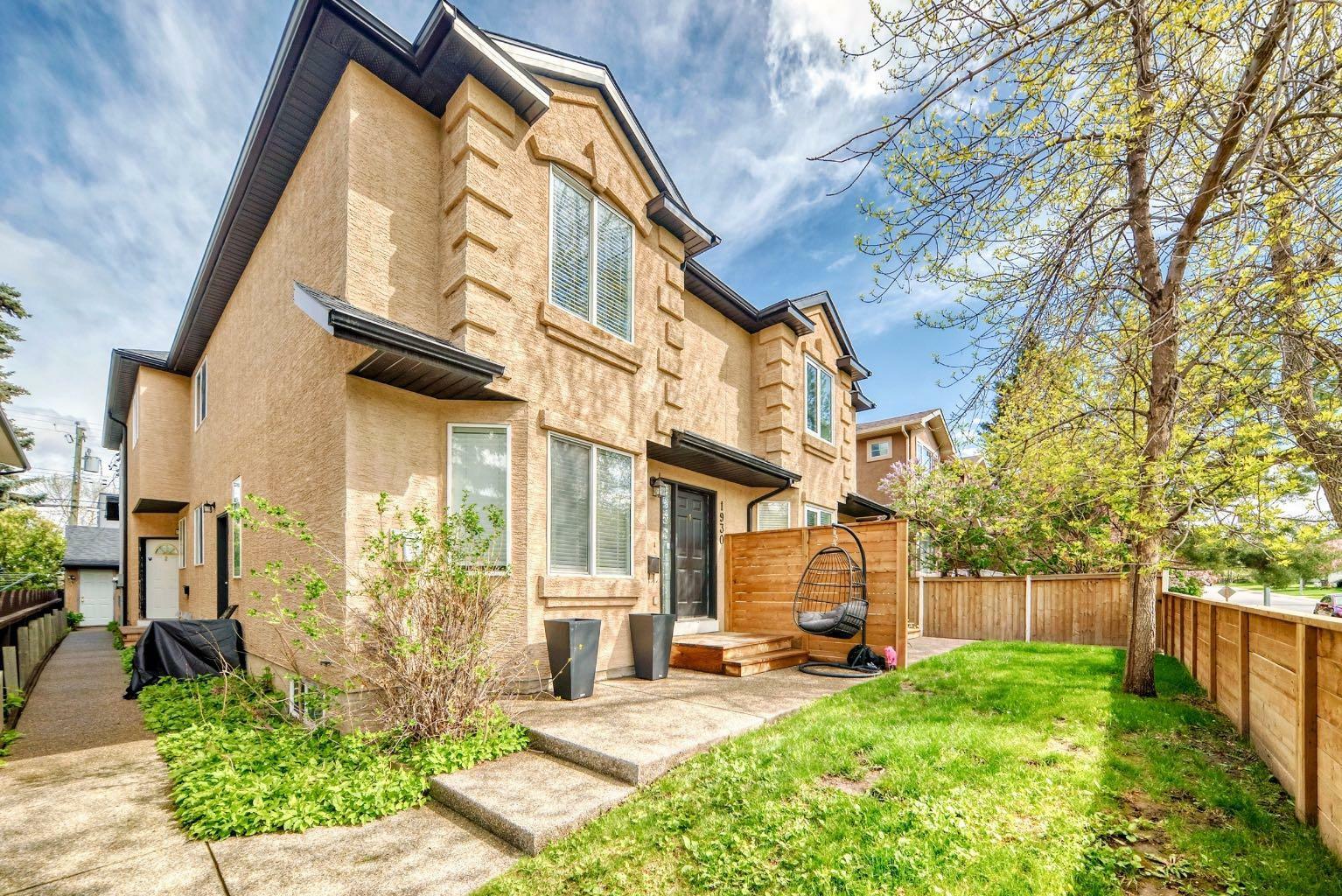 Photo de la propriété:  1930 31 Street SW 1  AB T1X 0P4 