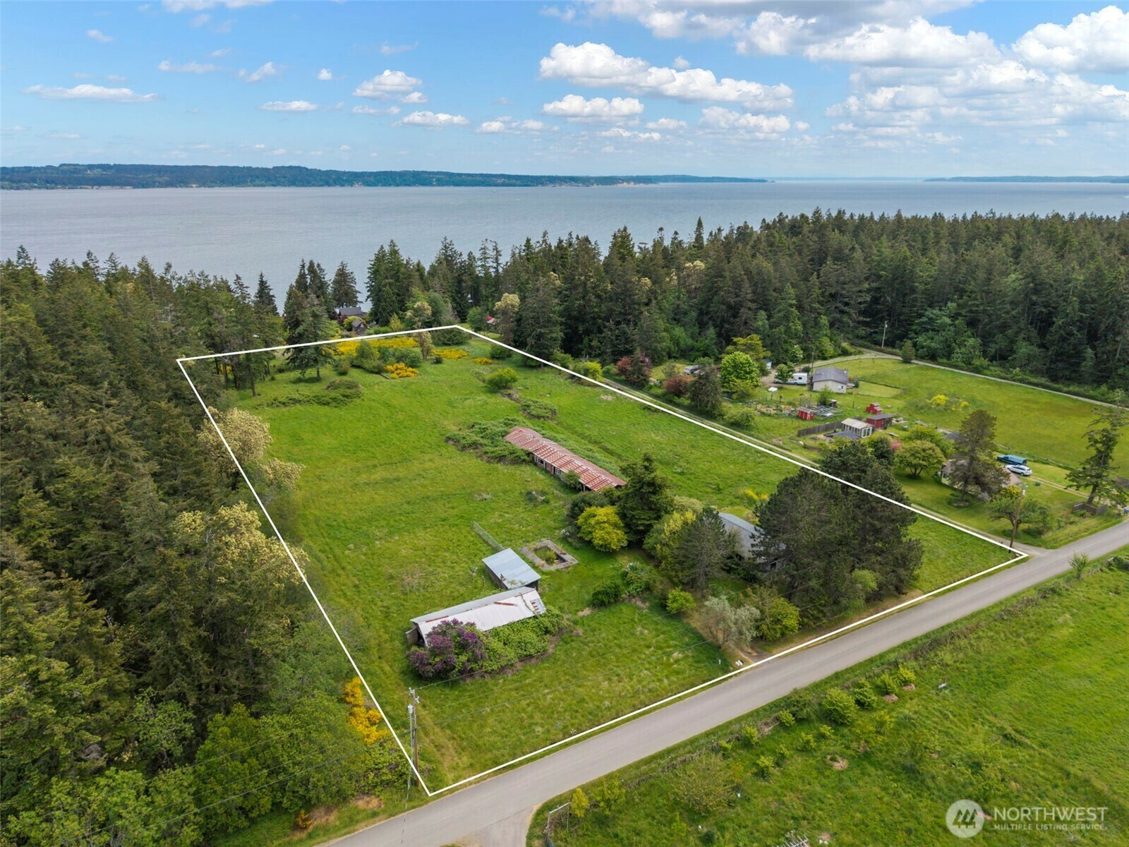 Property Photo:  660  Schwartz Road  WA 98358 