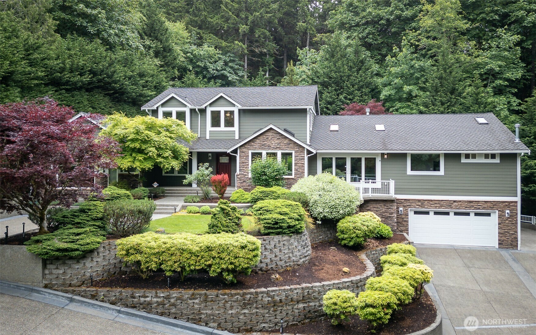 Property Photo: 11003 68th Avenue NW WA 98332