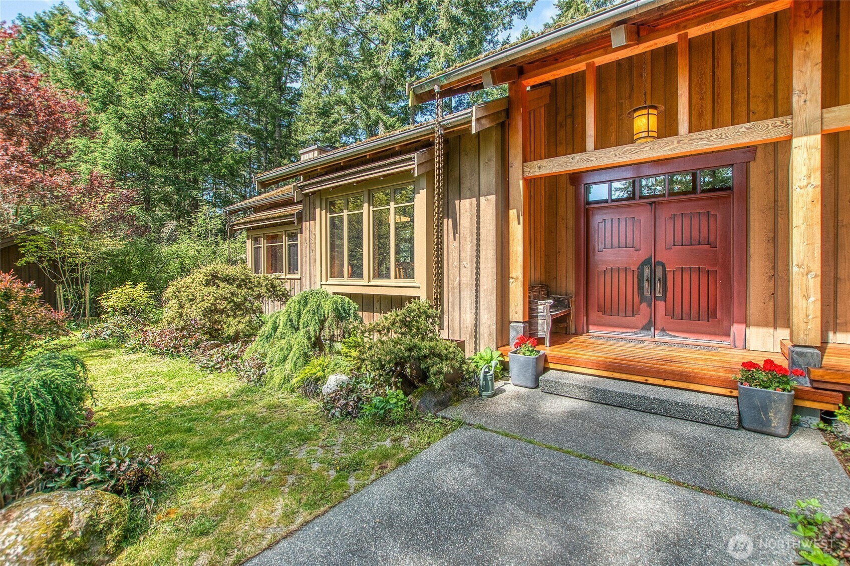 Property Photo: 72 Thunderbird Trail WA 98280