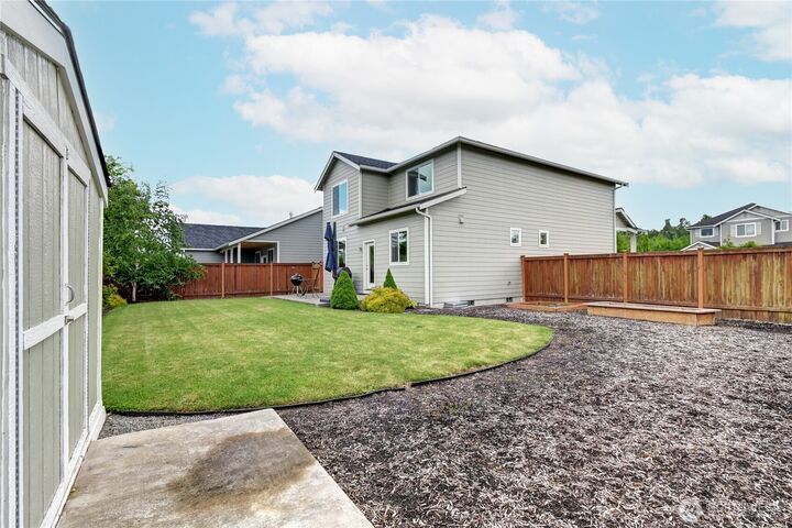 Property Photo:  4155  Autumn Way  WA 98273 