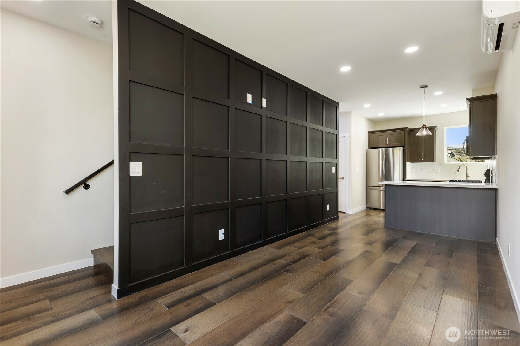 Property Photo: 2421 SW Findlay Street WA 98106