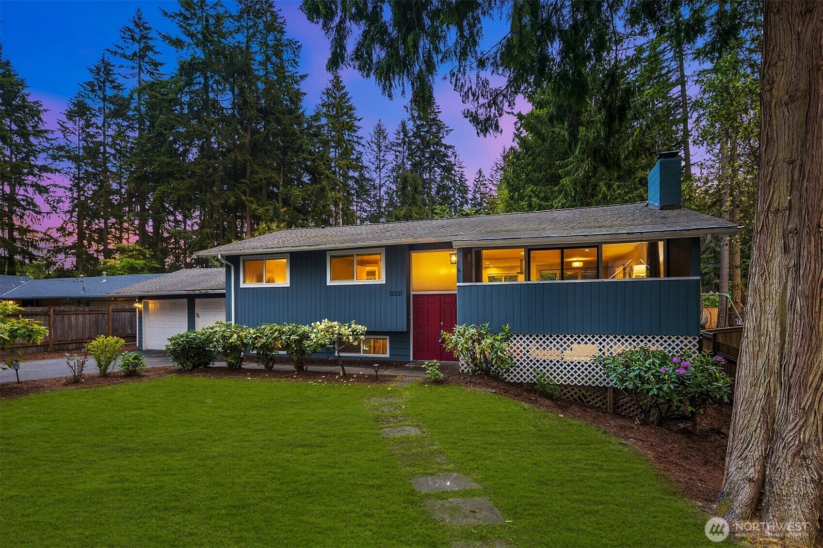 Property Photo: 12221 NE 61st Street WA 98033