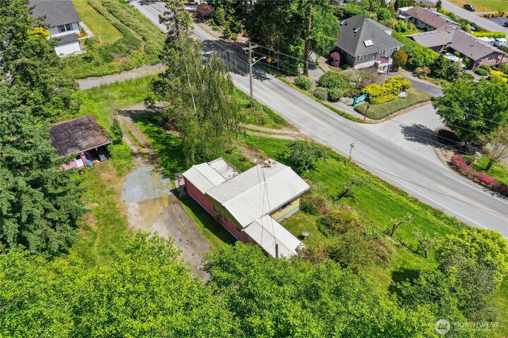 Property Photo:  1823  Polnell Road  WA 98277 