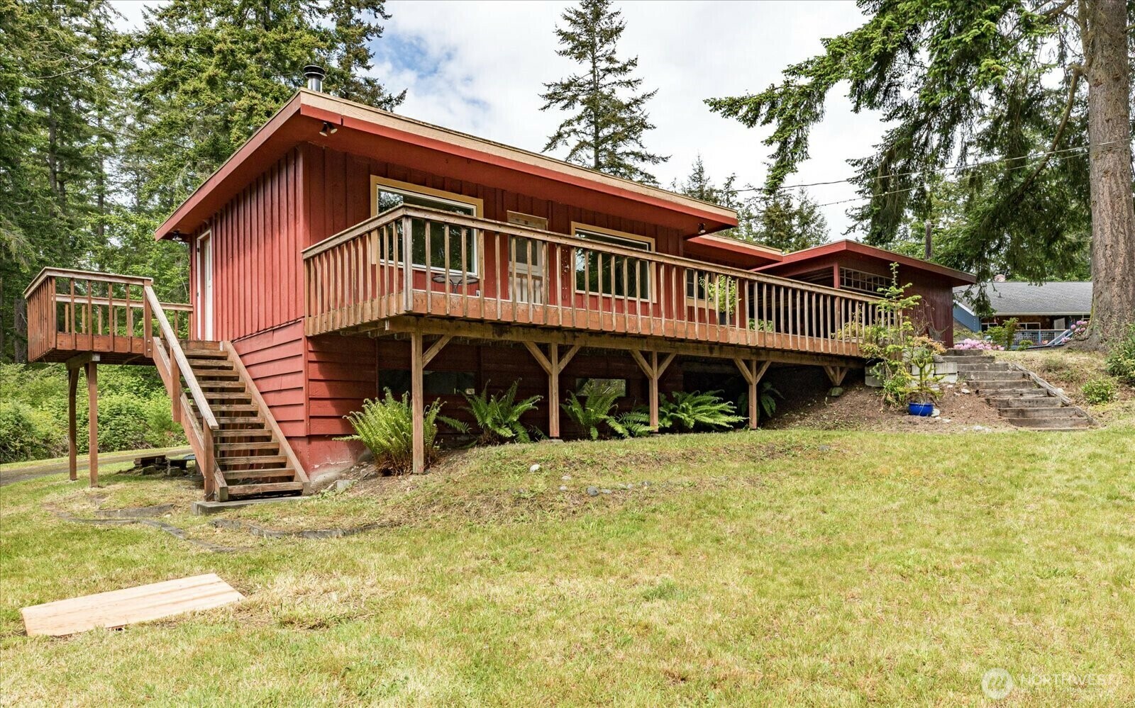 558  Shipping View Drive  Freeland WA 98249 photo