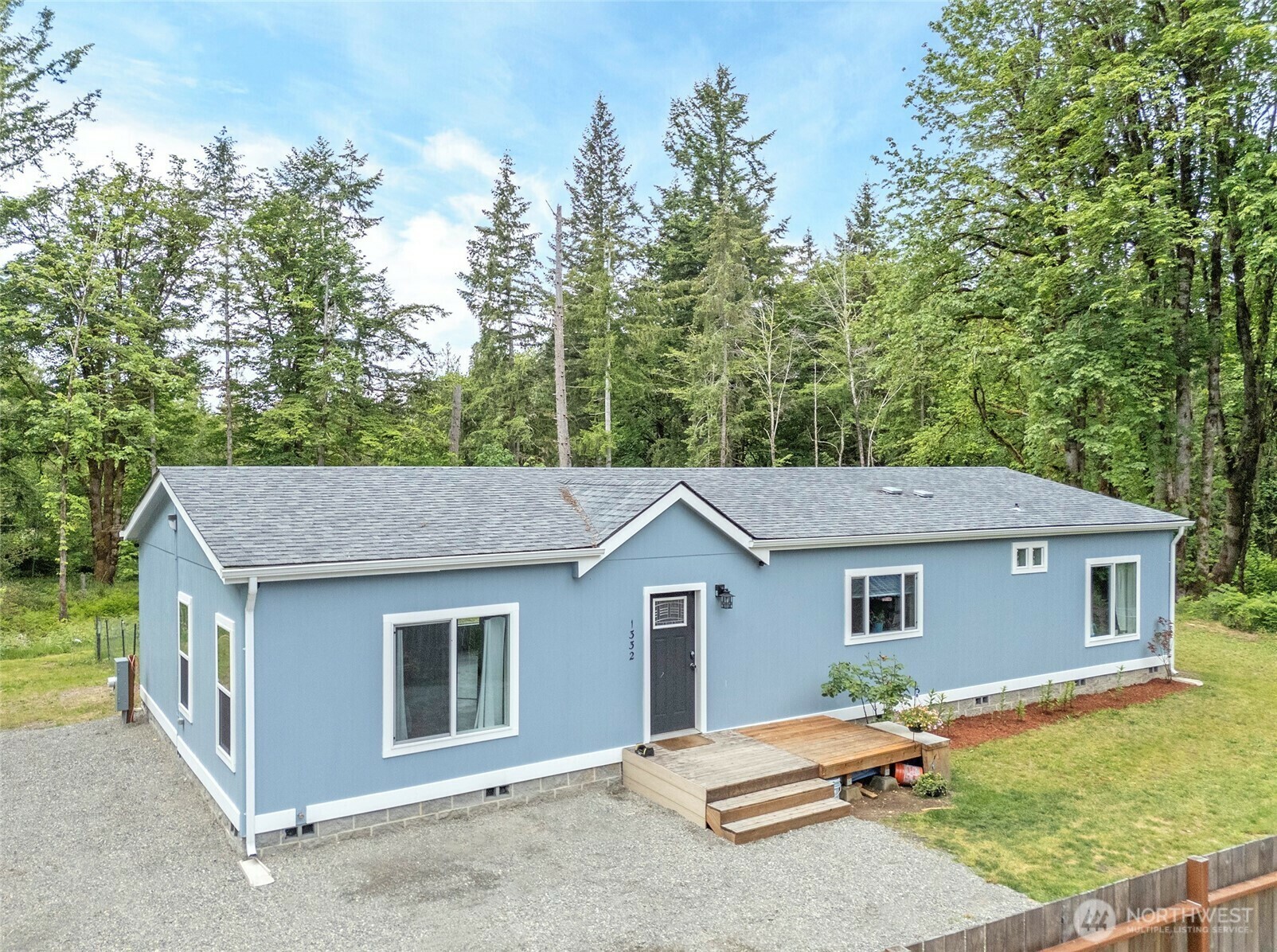 Property Photo: 1332 SE Fireweed Road WA 98584