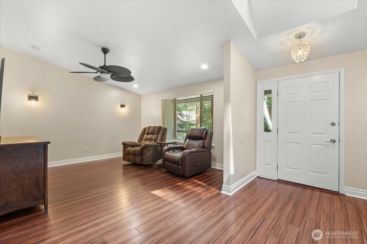 Property Photo: 447 E Pointes Drive E WA 98584
