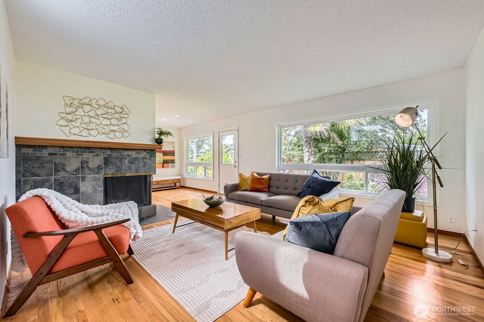 Property Photo: 2545 NE 204th Street WA 98155