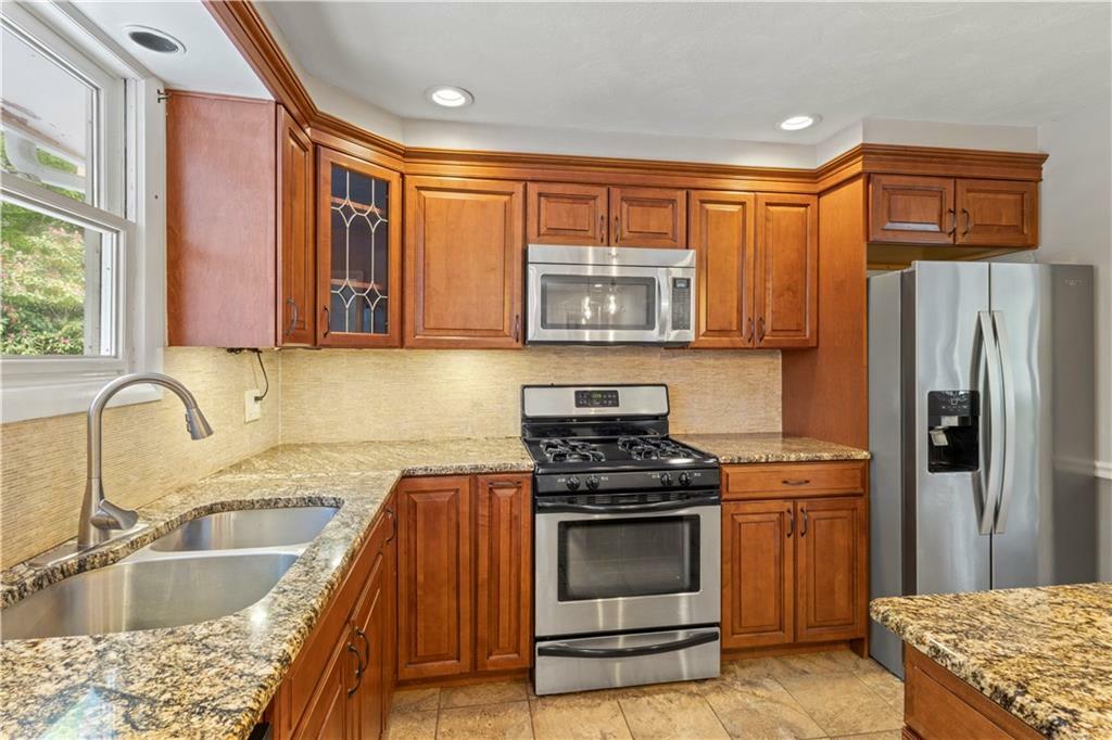 Property Photo: 19 Bruce Drive RI 02896