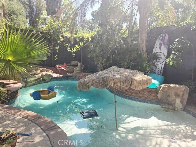 19436 Hatteras Street  Tarzana CA 91356 photo