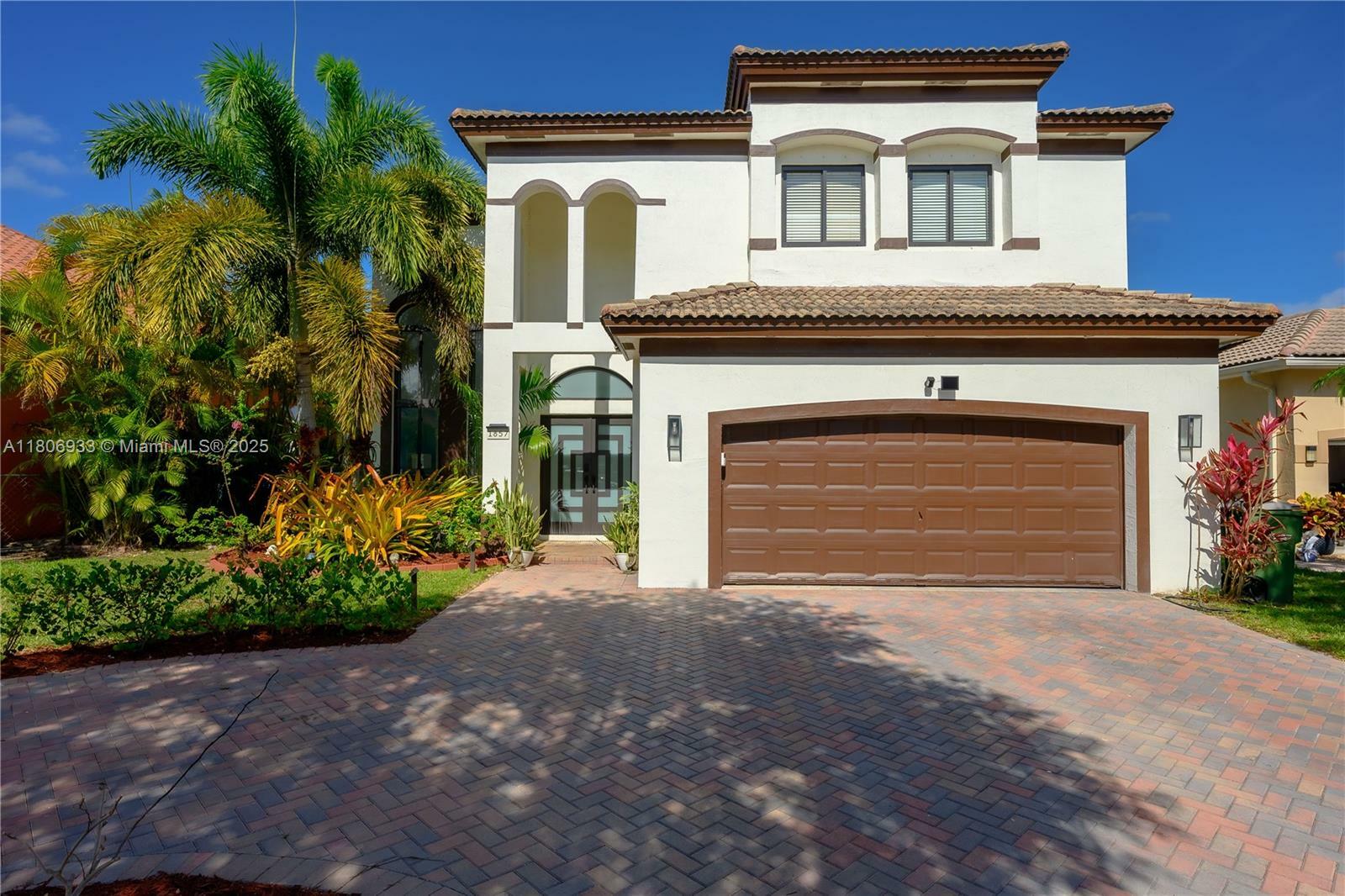 Property Photo: 1857 SE 20th Rd FL 33035