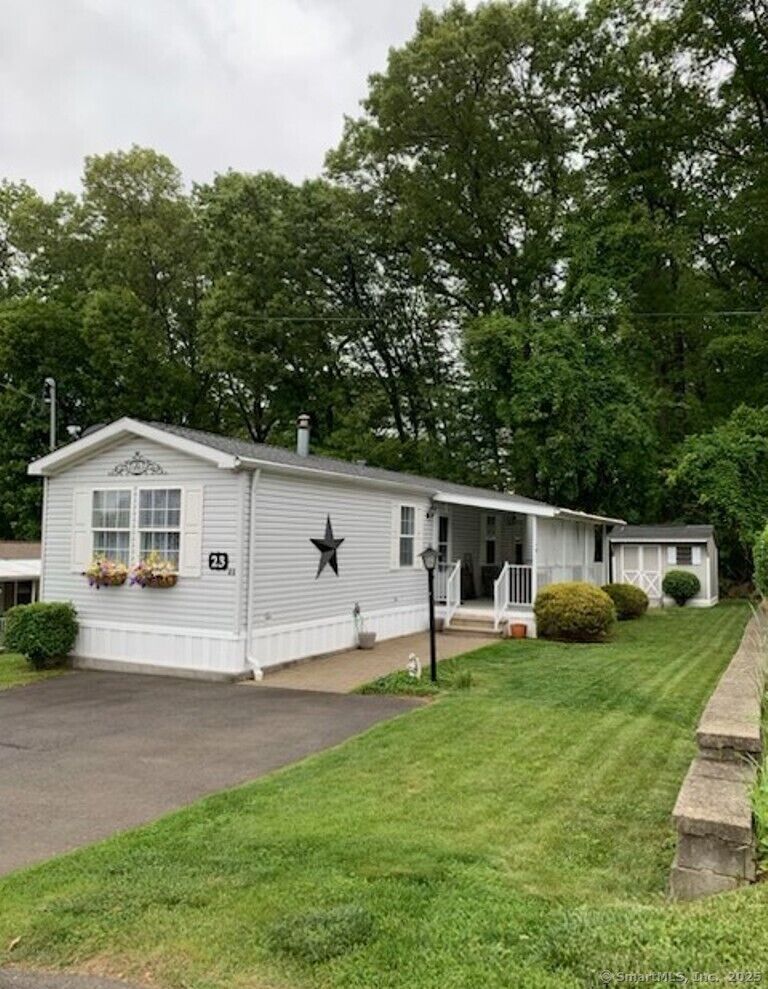 Property Photo:  23 North Road  CT 06489 