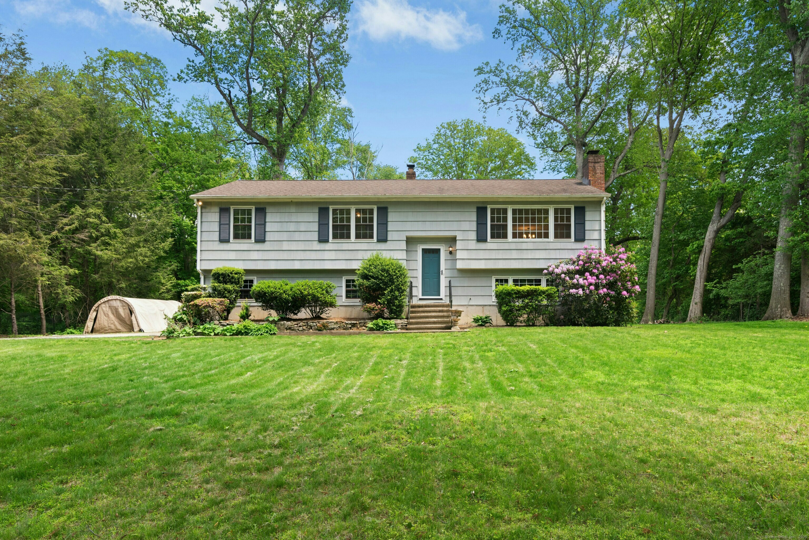 Property Photo: 382 Nichols Avenue CT 06484