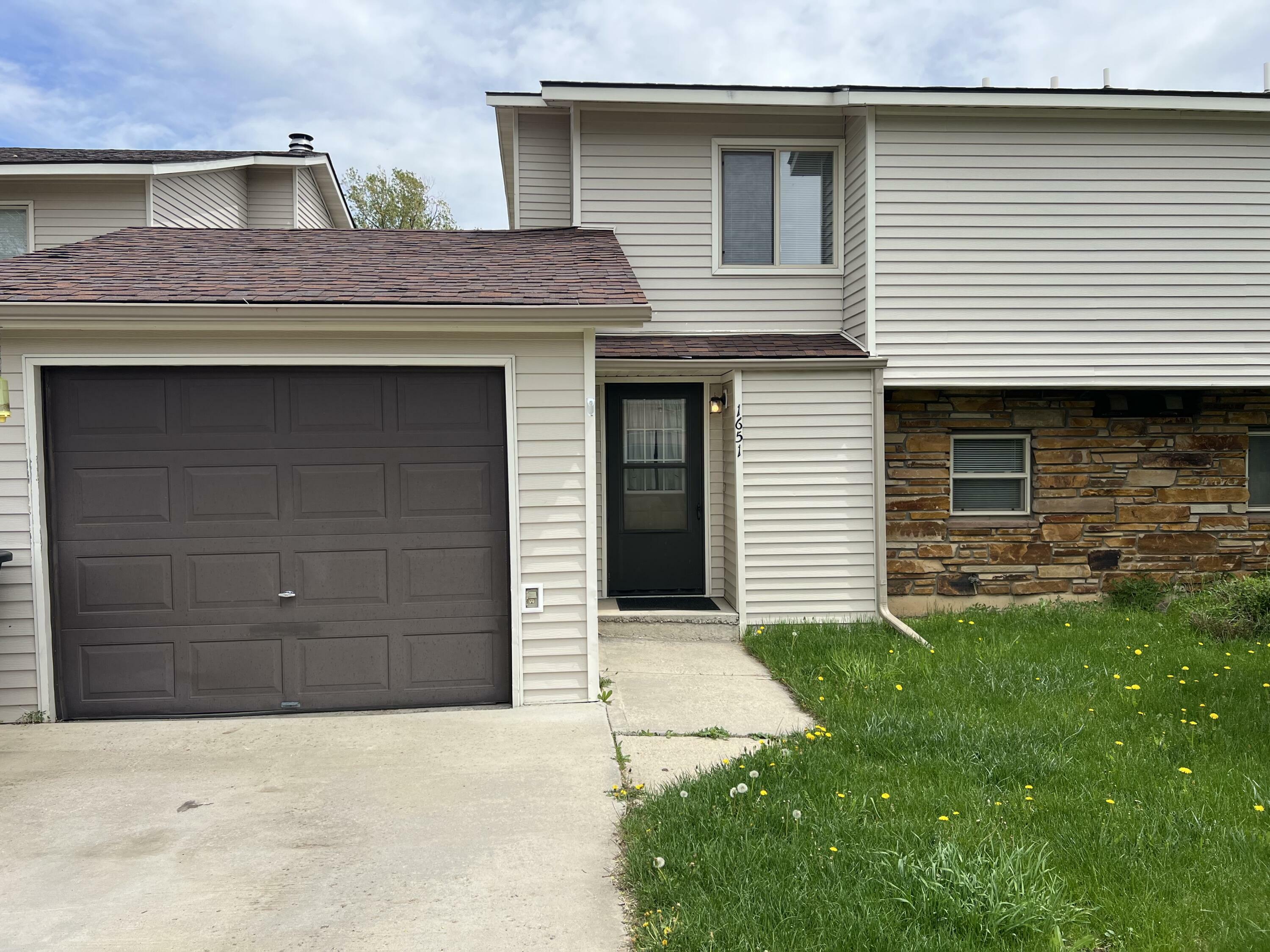 Property Photo: 1651 Taylor Avenue WY 82801