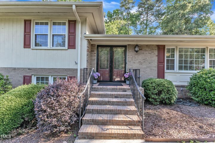 Property Photo:  1920 Hillock Drive  NC 27612