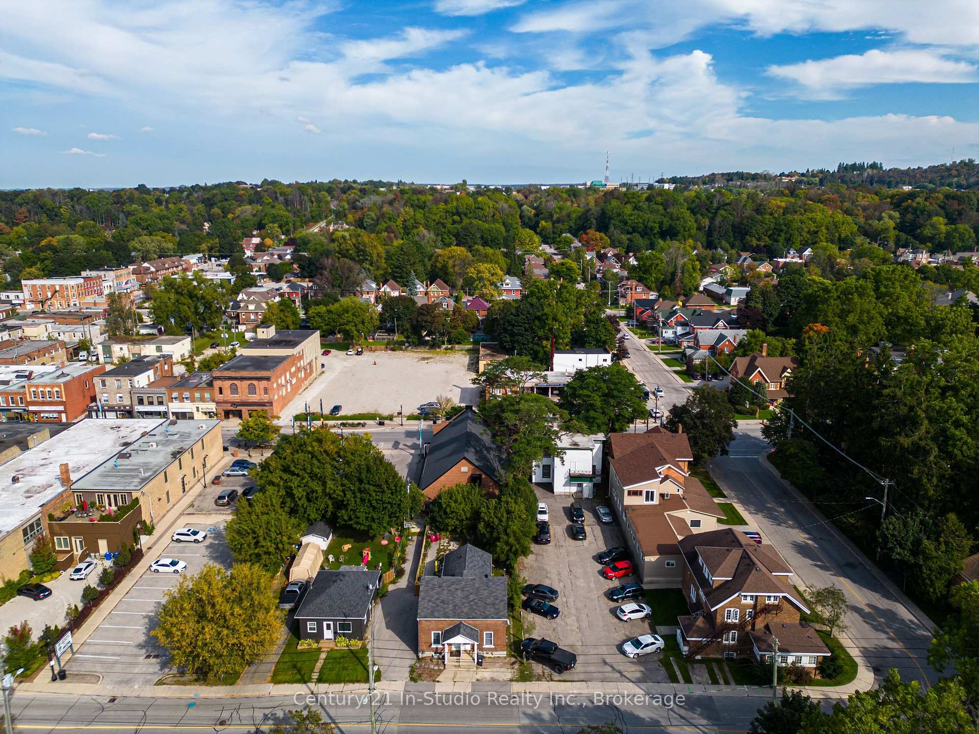 Property Photo: 719 1st Avenue E ON N4K 2C6