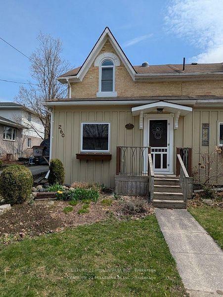 Property Photo:  260 Wellington Street E  ON N0G 2L2 