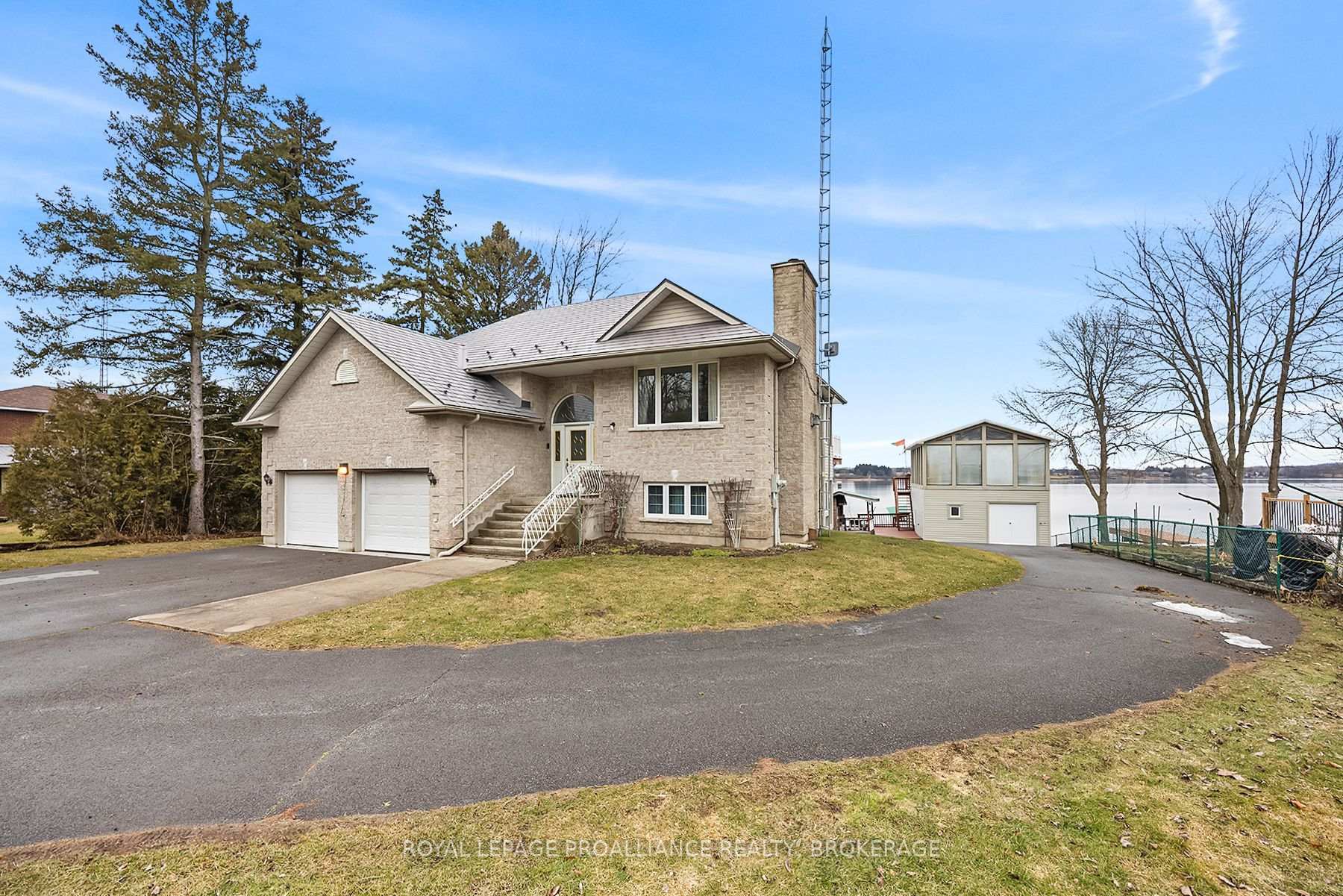 Property Photo: 1 Leavis Shores N/A ON K7G 2V6