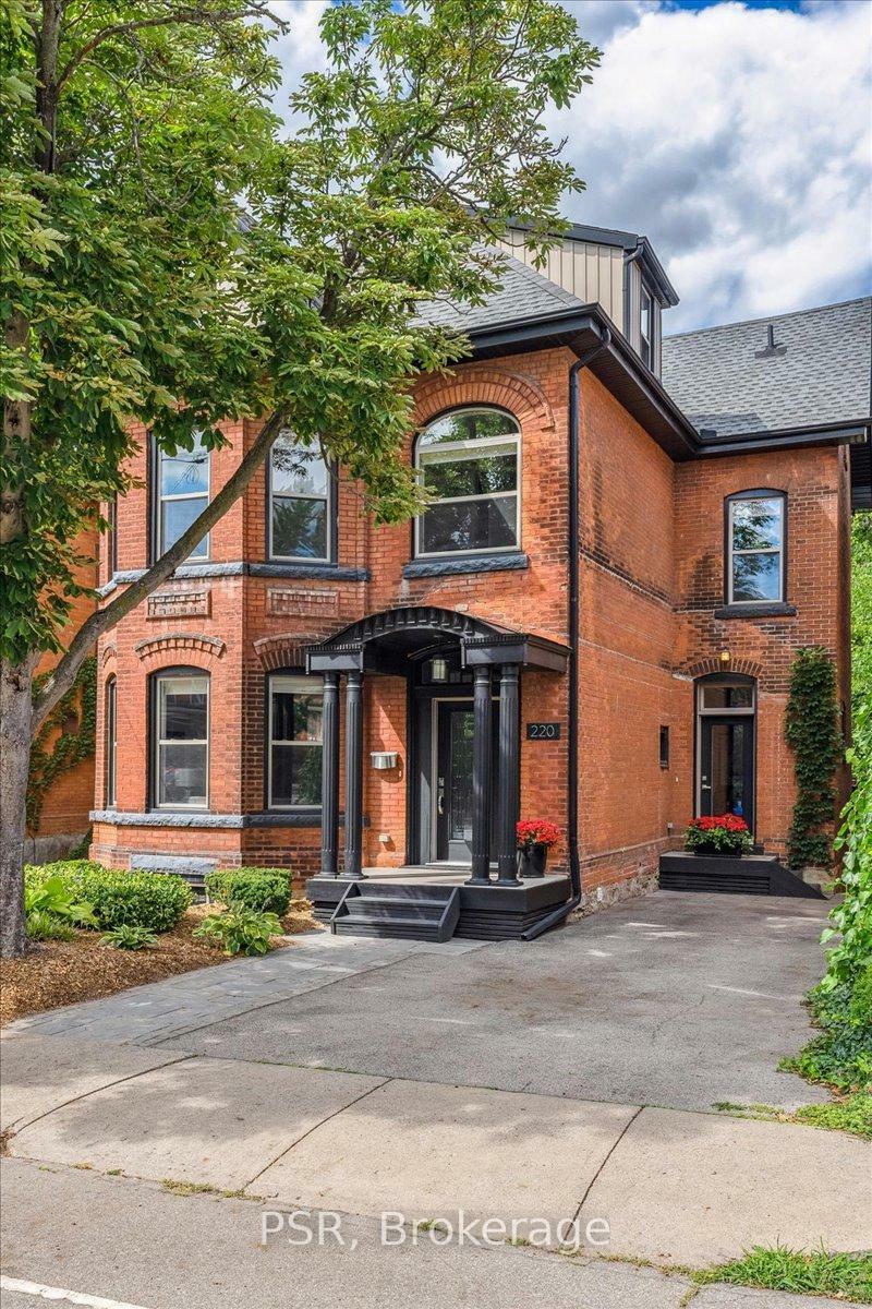 Property Photo: 220 Herkimer Street ON L8P 2H6