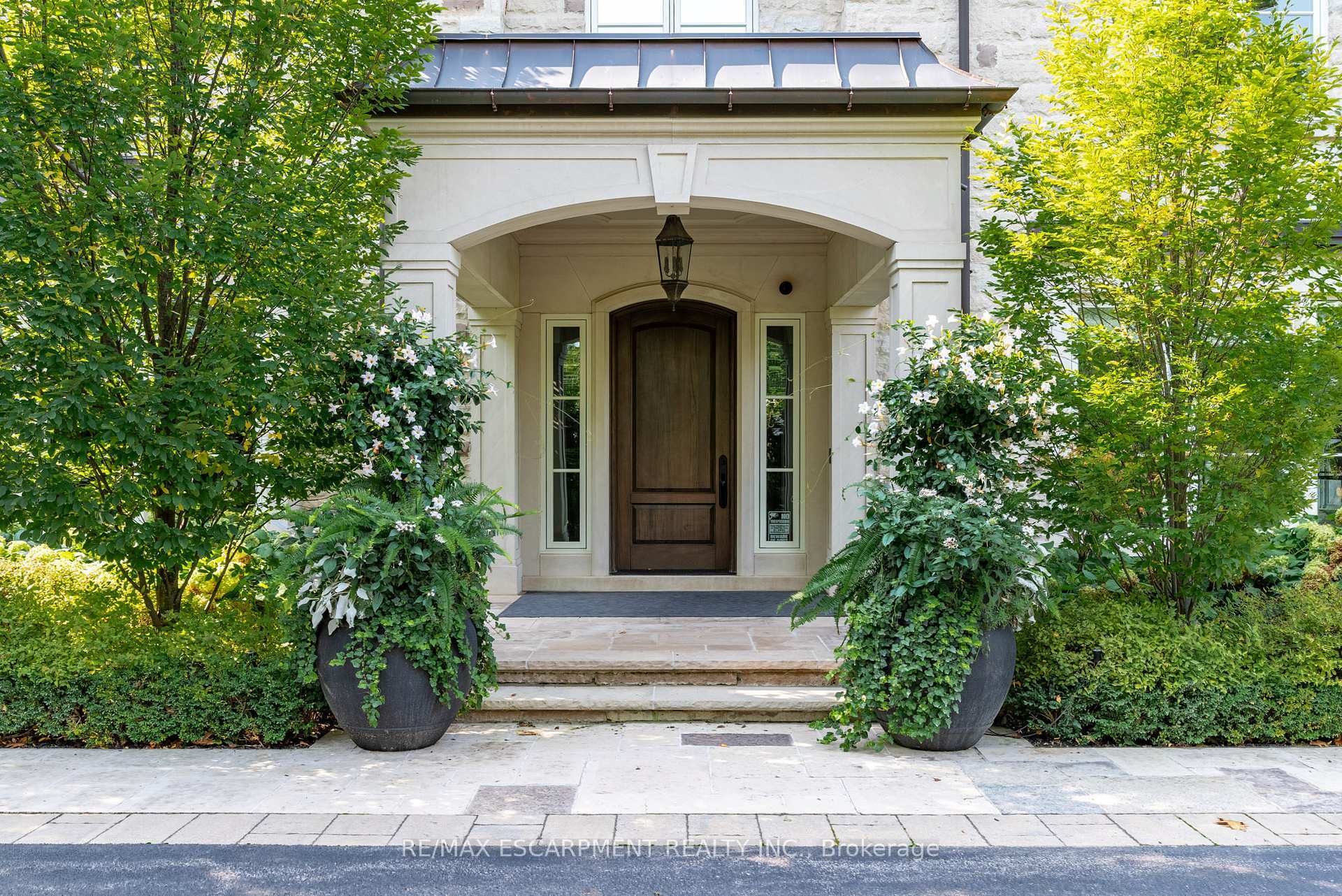 Property Photo: 4472 Escarpment Drive ON L7M 0T8