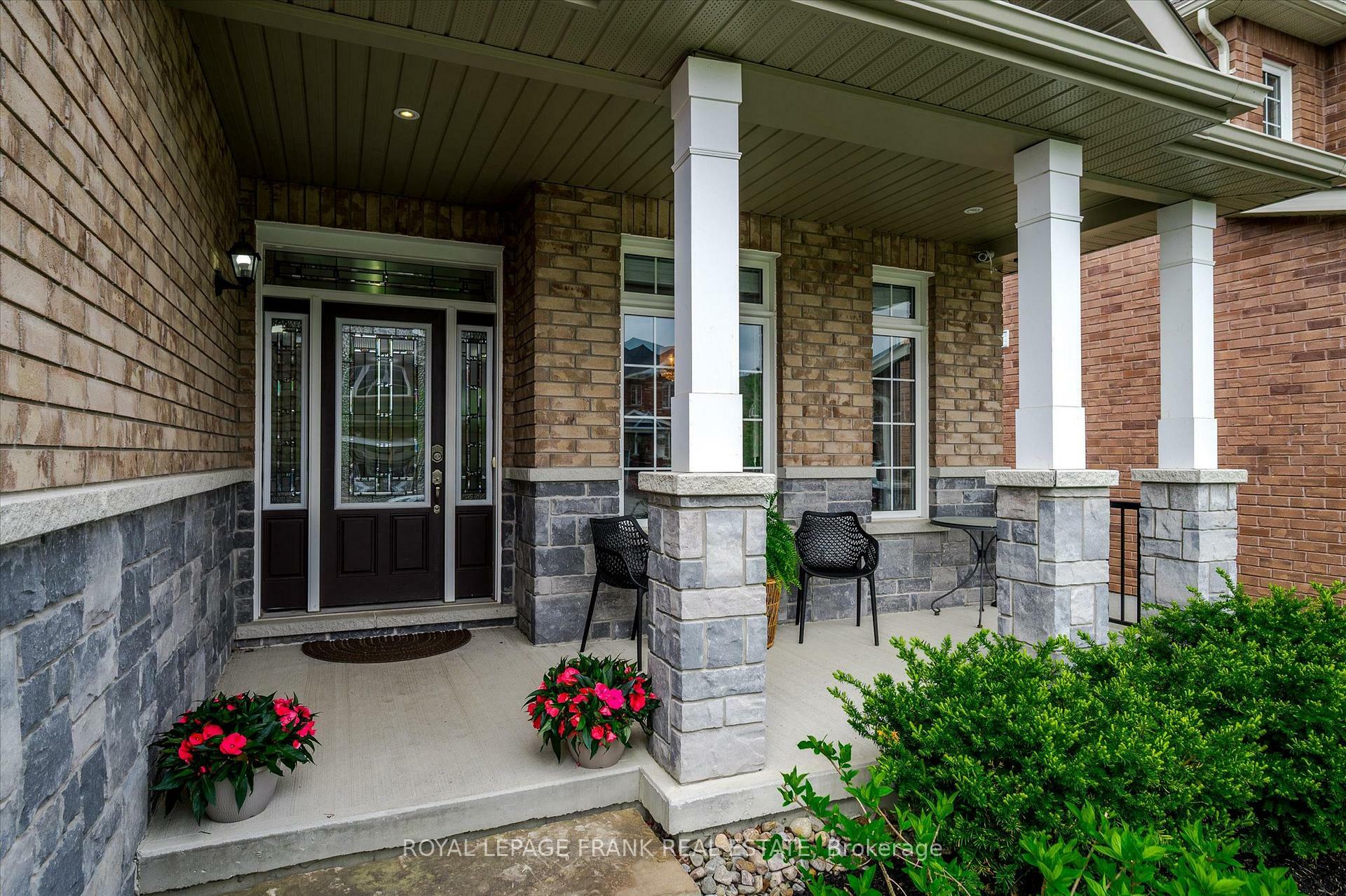Property Photo: 989 Avery Avenue ON K9J 0H1
