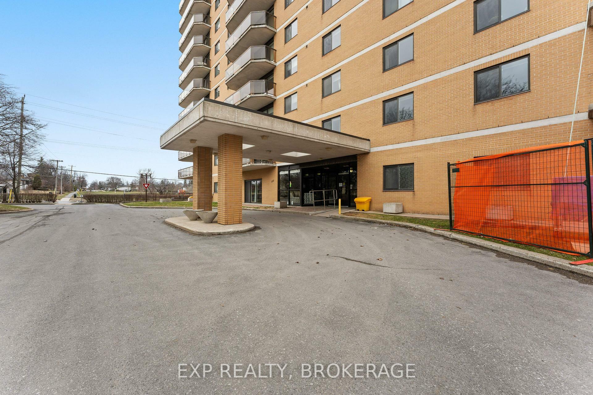Property Photo: 257 Bath Road 401 ON K7M 7T3