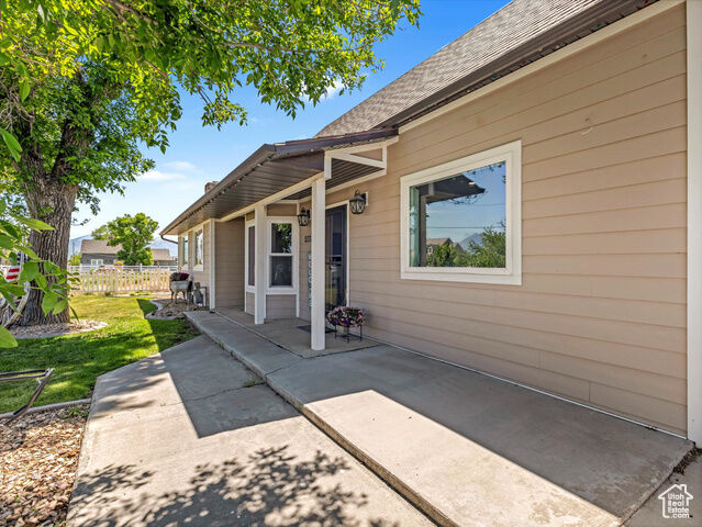 Property Photo: 6692 S 3200 W UT 84660